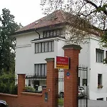 Pensionat Dykova - Former Jana, Domov Mladeze 2*