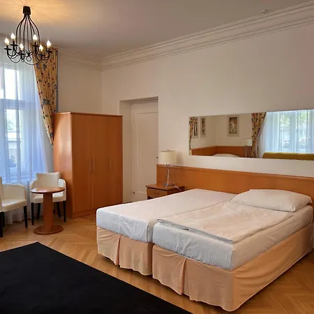 Jana - Domov Mládeže Praga