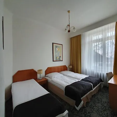 Casa de hóspedes Jana - Domov Mládeže 2*
