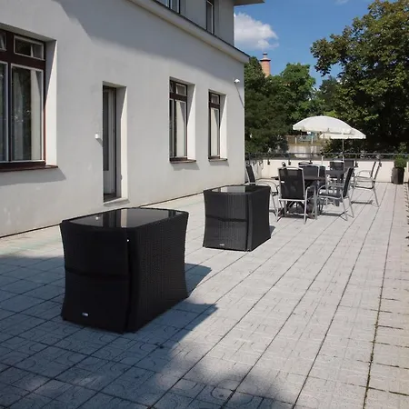 Jana - Domov Mladeze Prag