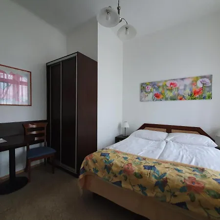 Jana - Domov Mladeze