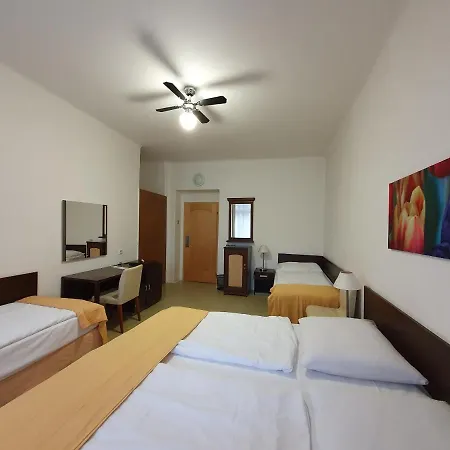 Jana - Domov Mladeze Prag